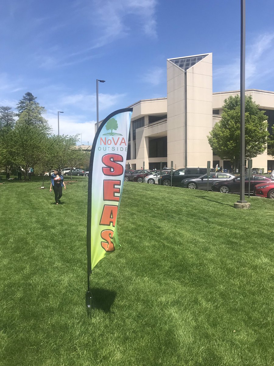 RiponAgent78's tweet photo. Third year with ANS supporting Northern Virginia Student Environmental Action Showcase @GeorgeMasonU with Gregg Trilling & volunteer Jack Person-great day, great students for learning about macroinvertebrates and demonstrating the #creekcritters App #novaseas19 @ANStweets https://t.co/oqlnsQFjFs