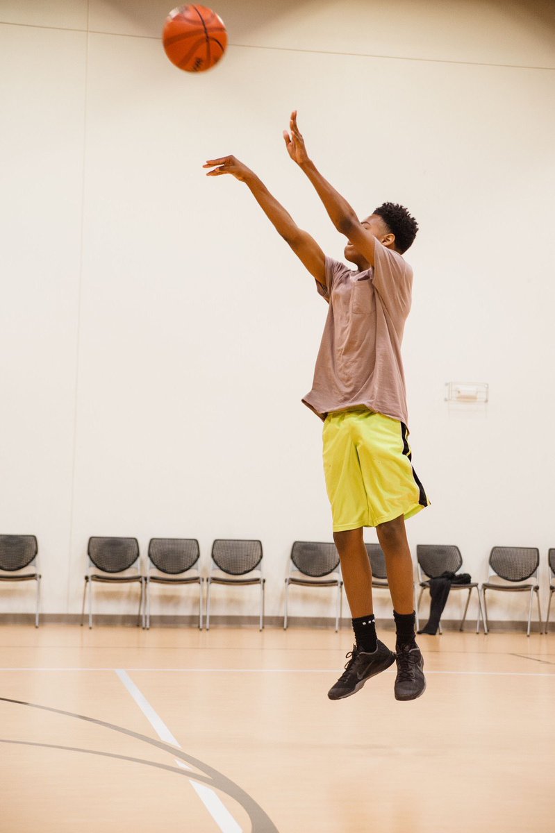 TMProject's tweet photo. Everyone recorded a triple double. Stat sheet was full y’all.
Special thanks to Crossings Community Center for sponsoring our March 2019 #TMProjectMentorMoment. Thanks also to https://t.co/0ZPi0XWlIl for capturing the action. #MentorMoment #Mentor #TMP #TMProject #TMPOKC https://t.co/vK8FPvjAGe