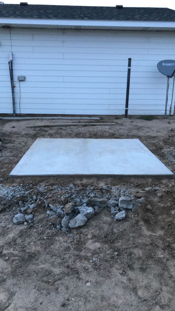Th3Real__DC's tweet photo. Summer is around the corner if you need or know anyone in need of some work done have them give me a call!  !!!Free estimates!!! https://t.co/8bcmv7a3At