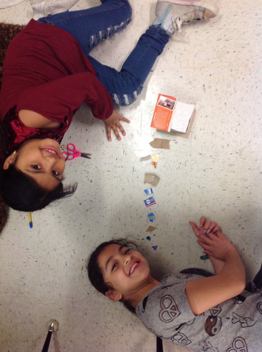 stevigirl5490's tweet photo. Some of us are shy, some of us are cheesin', but all of us are geometry masters! @FairOaksEagles #fearless #Eagles #geometry #secondgradelove https://t.co/DmDaCrWa8h