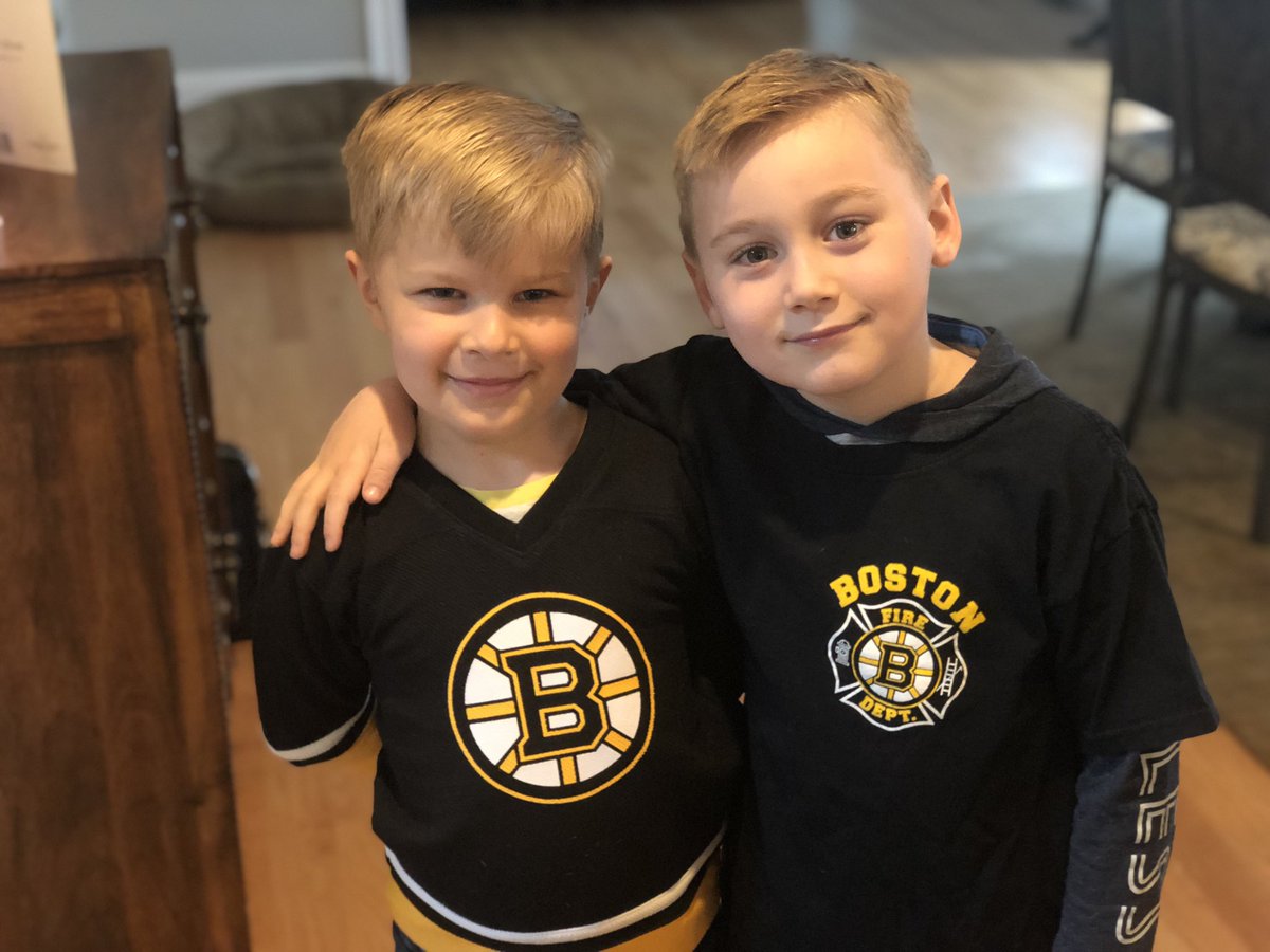 BlairMillerTV's tweet photo. Let’s go Bruins! https://t.co/ycRsapfEkY