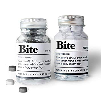 countywaste_pa's tweet photo. Instead of a plastic tube, Bite is a glass bottle filled with chewable tablets that foam up once you start brushing. Each tablet has less than 10 ingredients. #noplastic #plasticfree #sustainability #sustainabilityhome #bitetoothpaste #chewabletablet #teeth #brush https://t.co/fr15T6iyTA