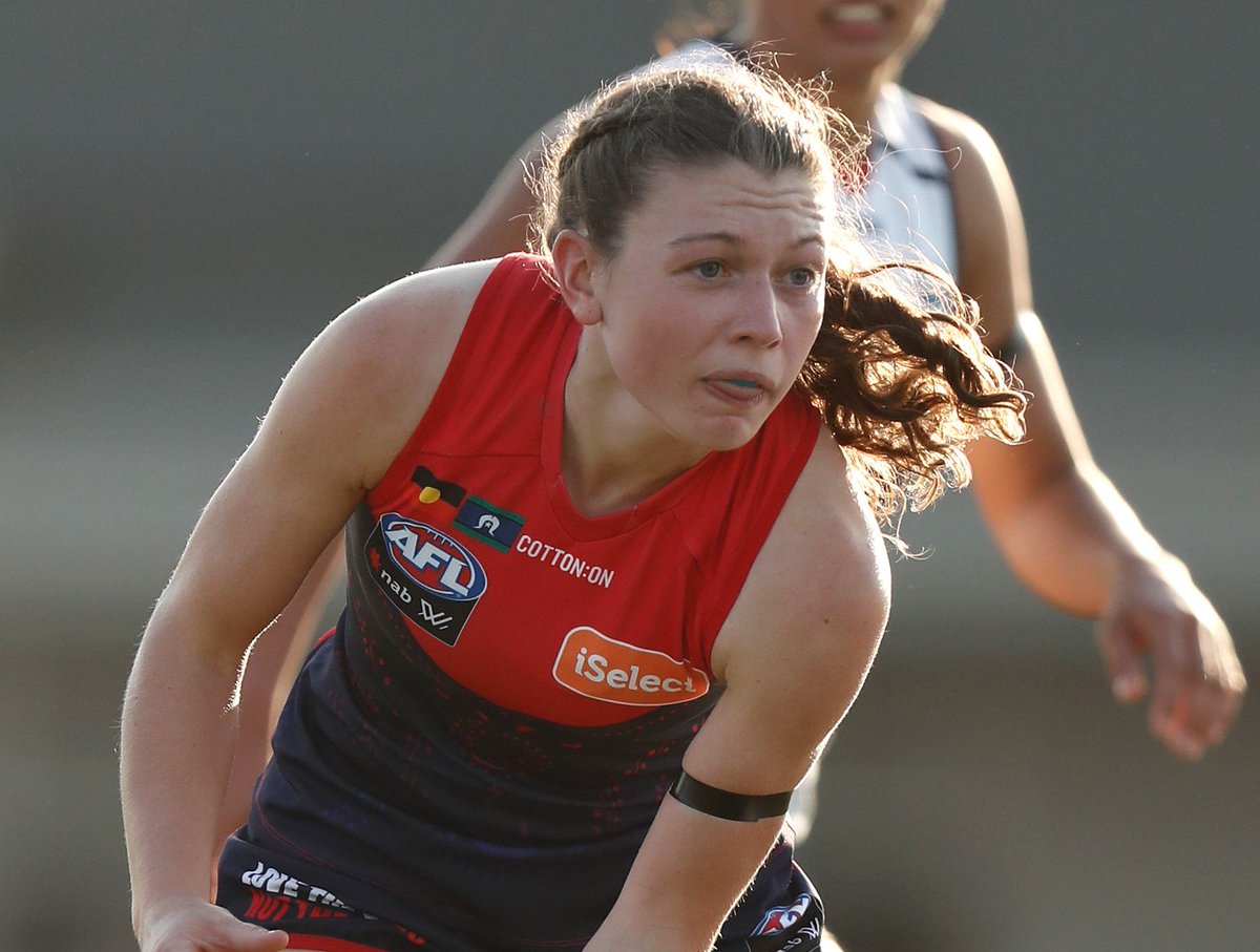 MelbourneAFLW's tweet photo. ✌ more, red + blue!

Ainslie Kemp + Shelley Heath have re-signed for 2020. 🙌

📝: https://t.co/lSV6xQwc5U https://t.co/iA0HbaxOdP