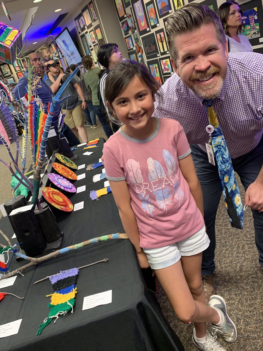 RES_specials's tweet photo. It’s District Art Show Night!!! @RoanokeRangers #RESitspersonal @byturri https://t.co/y1vHeTxl2k