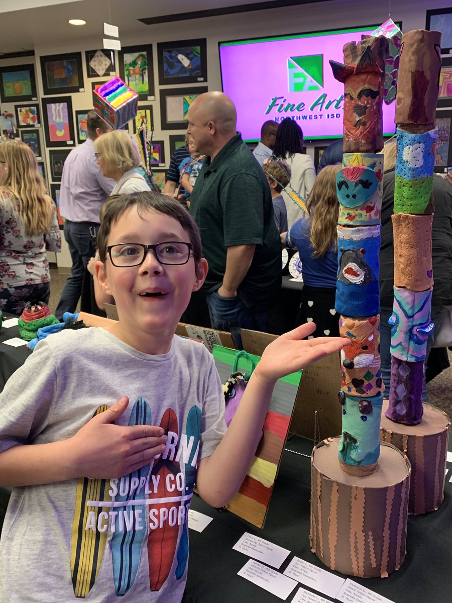 RES_specials's tweet photo. It’s District Art Show Night!!! @RoanokeRangers #RESitspersonal @byturri https://t.co/Ep7L0XXjO2
