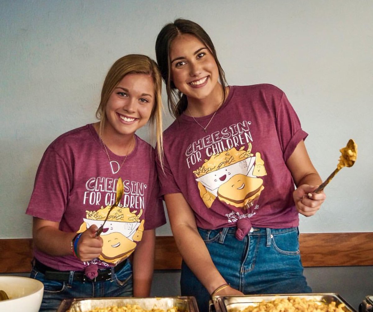 phimu_fgcu's tweet photo. A BIG thank you to everyone who came out to our first annual Cheesin’ for Childern philanthropy event and helped us raise money for CMNH! #FTK #CheesinforChildern 💛✨ https://t.co/YC53lHkQo5