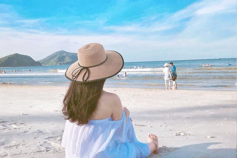 SplendorVietnam's tweet photo. Let's explore Vietnam attractive destinations and have a memorable summer.
#hello_Summer #Splendorvietnam https://t.co/TbLTkW9XWV