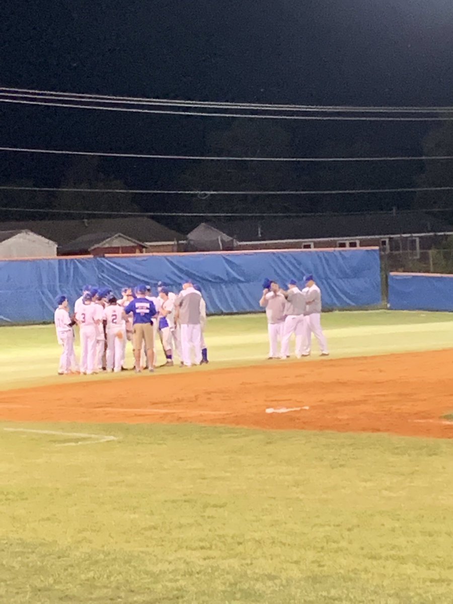 1st Round of playoffs complete ⚾️✅ Good Game Boys ! #nextroundherewecome <a href="/Sabrina_suber/">Dr. Sabrina Suber</a> <a href="/EgarmanyMardell/">Regina Cherry</a> <a href="/RNEAthletics/">RNE Athletics</a> <a href="/RNEBaseball/">Northeast Baseball</a>