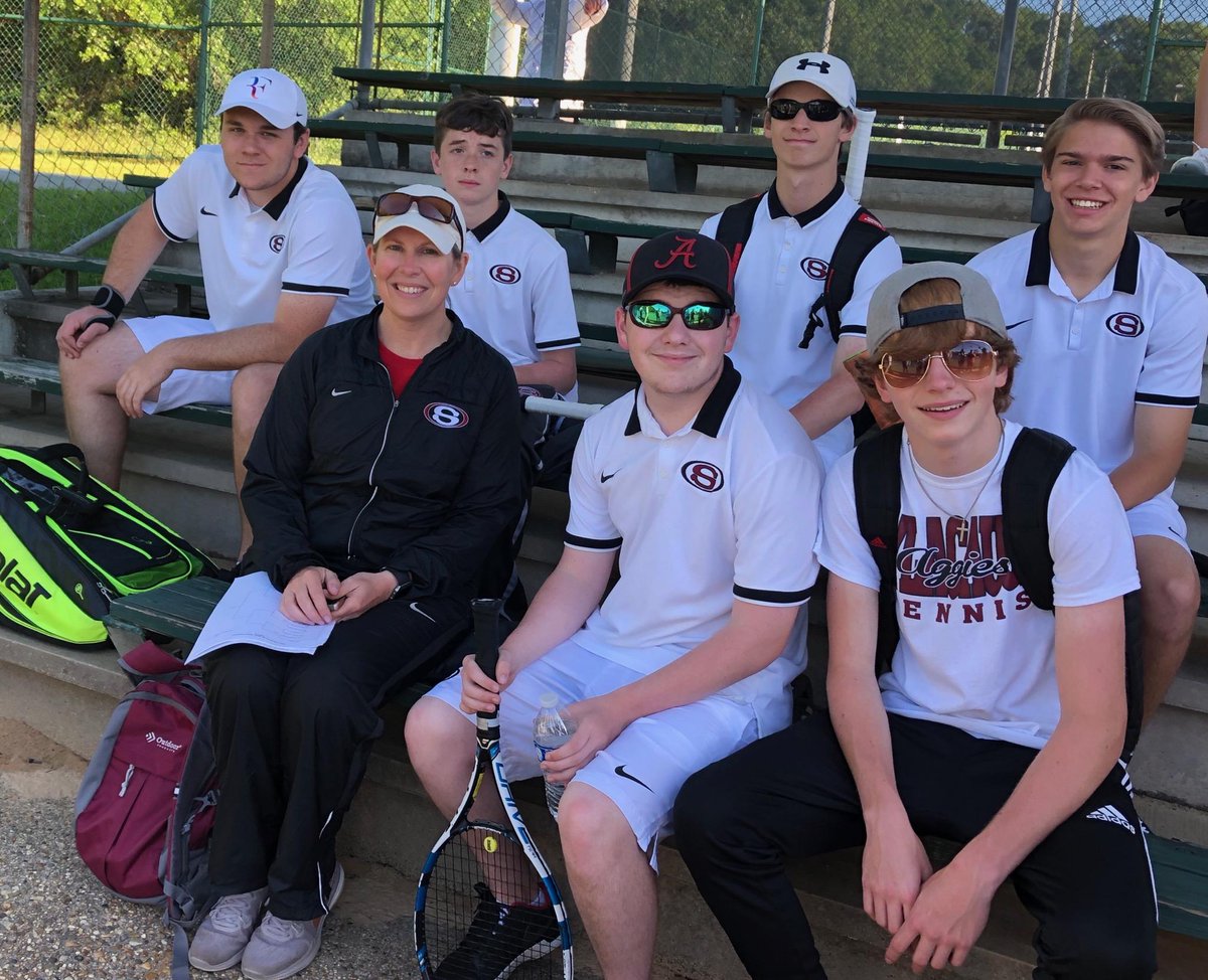 cincleveland1's tweet photo. Super proud of these guys and their hard work and dedication this season! Advancing to State is a great accomplishment and I am not only proud of how they played, but also how they represented themselves and our school! @SylacaugaHS @SHSAggie_News @ke https://t.co/91xbrsmrGz