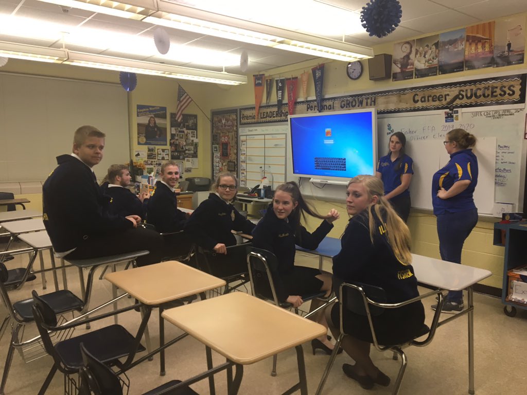 FisherFFA's tweet photo. Congratulations to the 2019-2020 Fisher FFA Officers! 
President: Will Shook
VP: Felicity Schaffer
Secretary: Lacey Cotter
Treasurer: Dominick Casten
Reporter: Katie Landers
Sentinel: Adam Nash
Historian: Mia Musick https://t.co/8khwGBRJOF