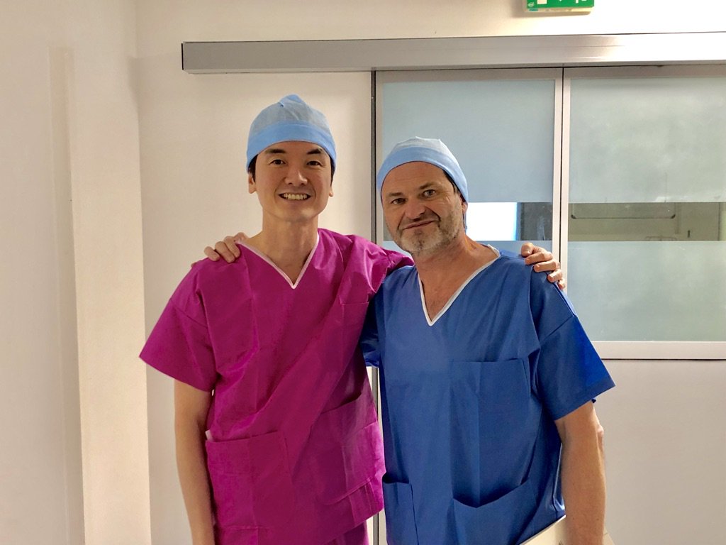 KneeExpertSG's tweet photo. Dr Bertrand Sonnery-Cottet (Orthopedic Center Santy, Lyon France)

Dr Steven Claes (AZ Herentals, Belgium)

Dr Toon Claes (AZ Herentals, Belgium)

Dr Ronald van Heerwaarden (Clinic ViaSana, Netherlands) https://t.co/MbKjd0yEju
