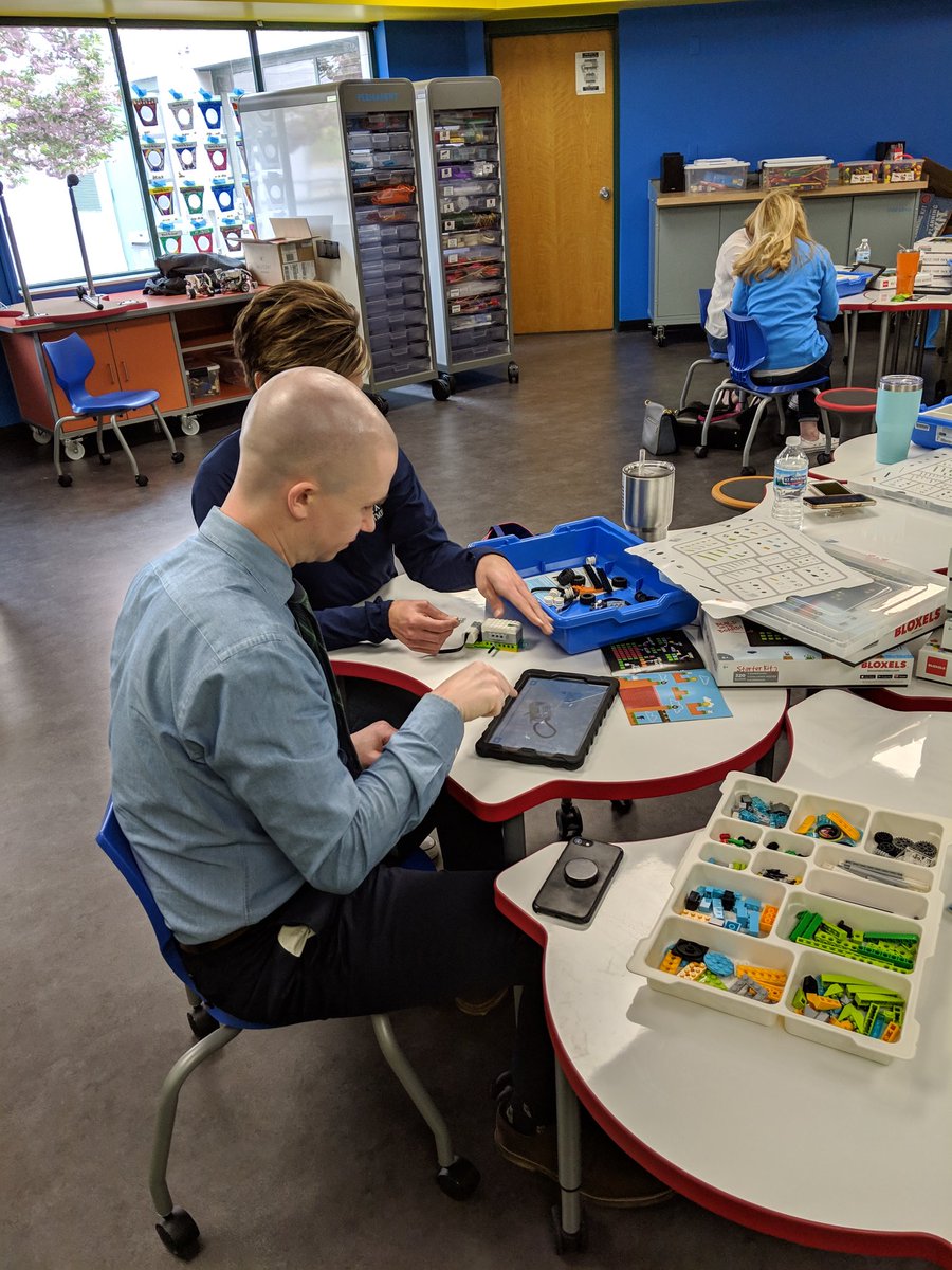 RSD_Innov8Lrn's tweet photo. Members of the Curriculum Team had a blast learning about the Innovation Rooms and making connections to our curriculum standards. Great ideas were flowing! #RSDSTEM https://t.co/mKUmV5HUnS