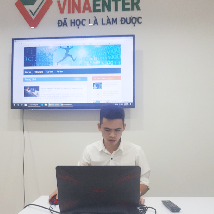 vinaenter_edu's tweet photo. TRUNG TÂM VINAENTER - ĐÀO TẠO LẬP TRÌNH VIÊN CAO CẤP
👉TÌM HIỂU NGAY VỀ KHOÁ HỌC tại
https://t.co/8u49h9IURd
💯Học lập trình từ cơ bản đến chuyên sâu 
💯Cơ hội việc làm 100% sau tốt nghiệp
Địa chỉ học:
🏣 154 Phạm Như Xương &amp; 52 Ninh Tốn
☎️ 0909.223.155 https://t.co/jEC1lAMJfn
