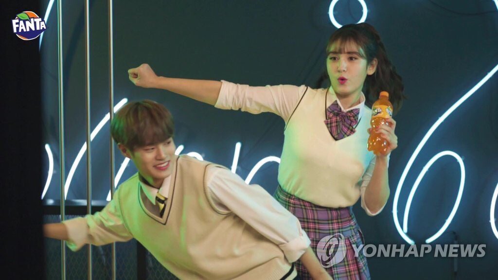 BNBJ_YWDWD's tweet photo. [📰]デフィくんファンタCM🍍🍊
写真公開

🔗https://t.co/xTLQiUdUxQ
🔗https://t.co/nmX3oV4Jzn
🔗https://t.co/XohjAmRtRM

#イデフィ #AB6IX #BRANDNEWMUSIC  #BRANDNEWBOYS https://t.co/aTvchM1bRz