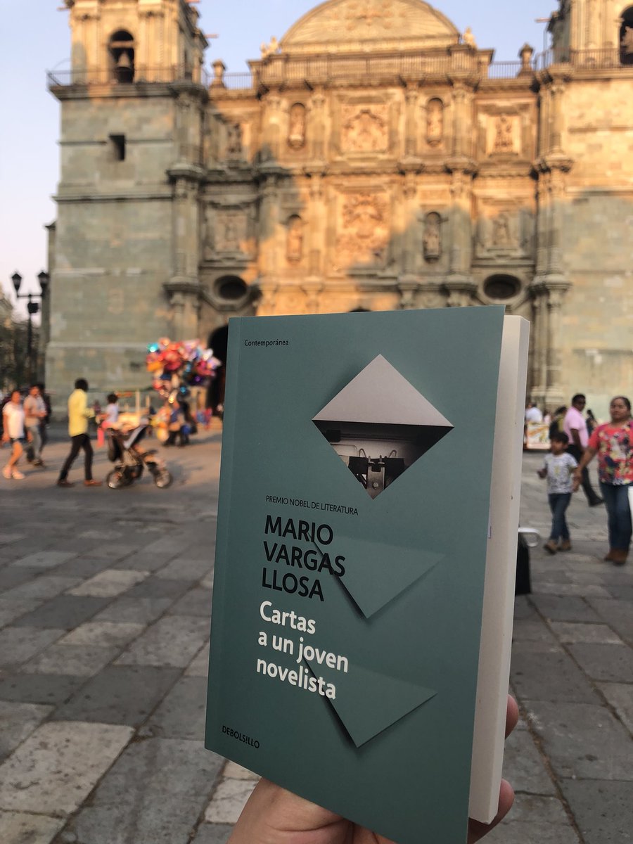 ProveedoraOf's tweet image. ¡Así celebramos el #DíaInternacionalDelLibro!#LibroLibre forma parte de un proyecto global que se realiza en cientos de ciudades y desde 2001 ha alcanzado a más de 750 mil personas que han liberado o han encontrado un libro en diversos lugares públicos.