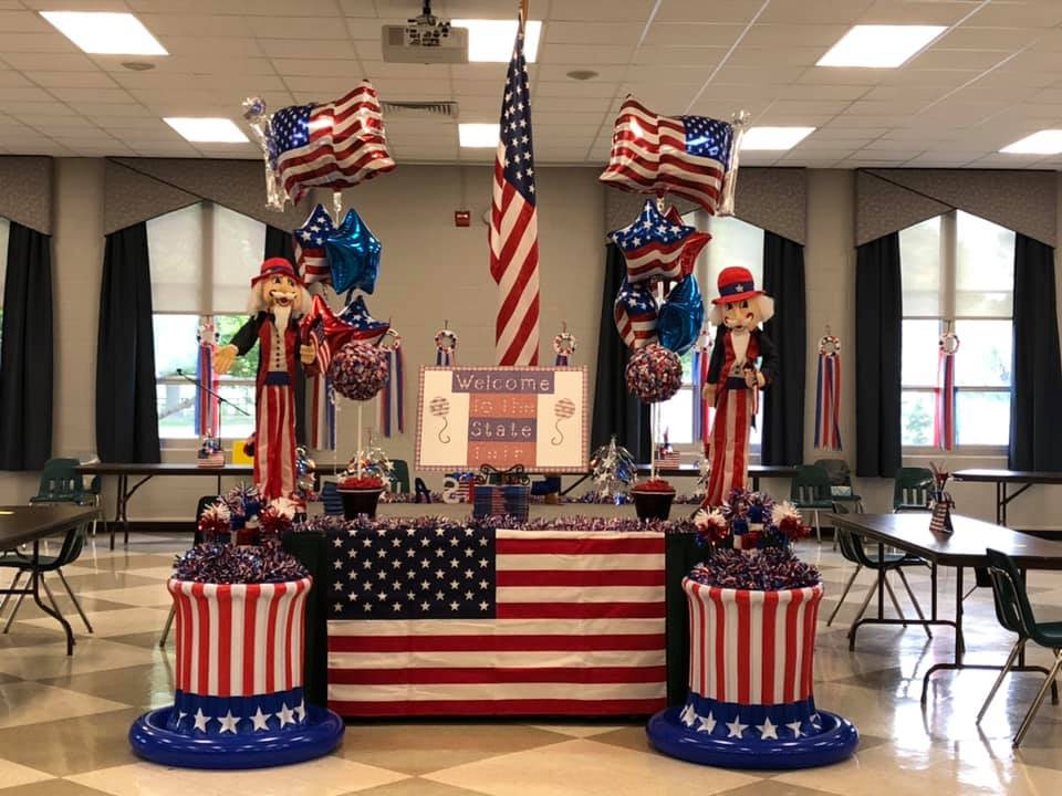 Ascension_K8's tweet photo. Our 4th Graders will be presenting their states tomorrow at State Fair!  We hope to see you there!!  #ACSGatorpride  #UnitedStatesOfAmerica https://t.co/Kc8cnDT5SP