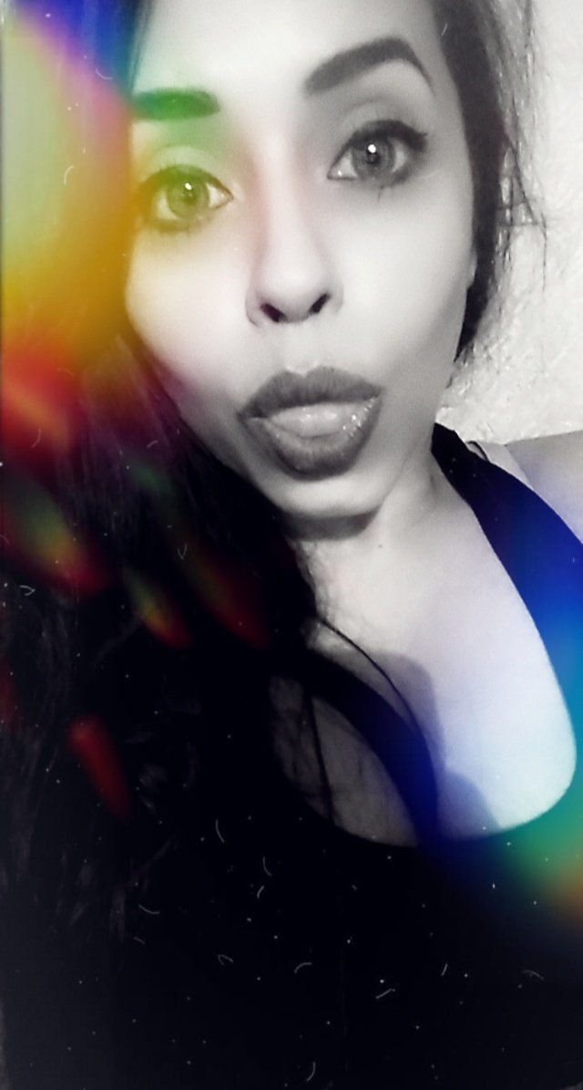 monicaarango15's tweet photo. Interrumpo tu navegación para desearte una semana muy fregona 😘🖤
#FelizMartes https://t.co/c1PQg513U2