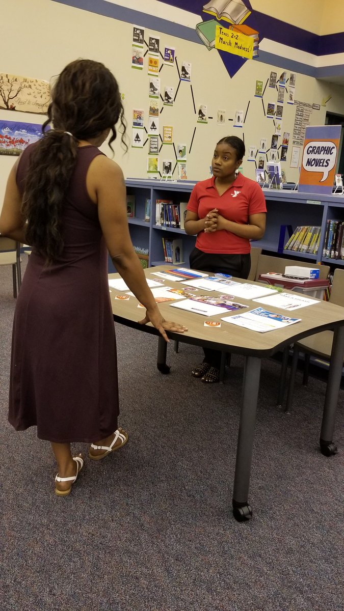 Nesbyc's tweet photo. @Best_Bulldogs @AliefWellness @AliefISD Awesome Wellness Night tonight! Our parents and students had a blast! Great job Mrs. Grass👌🏾 https://t.co/jARZfD4TIs