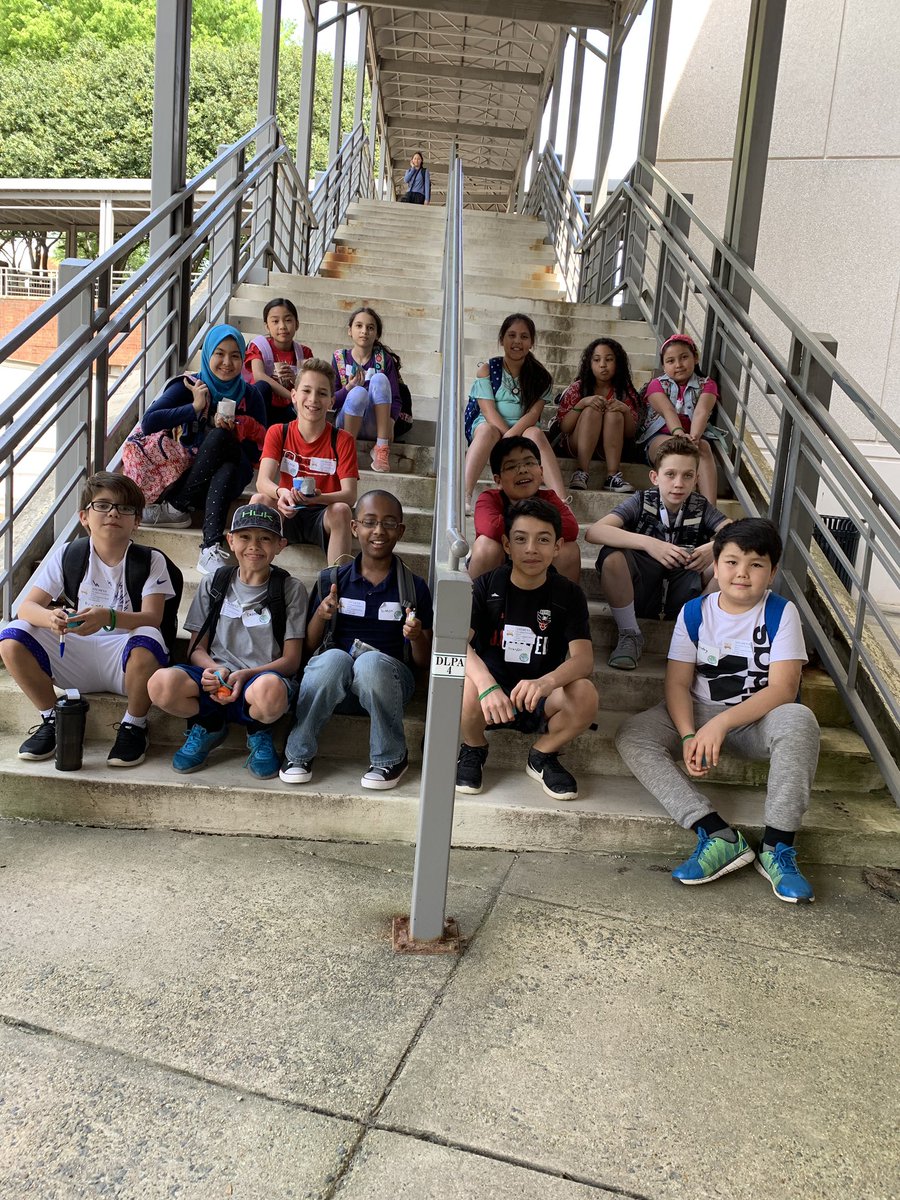 ProvidenceES's tweet photo. Today a group of our Ecopatrols took the Cue bus to @GeorgeMasonU for the Student Environmental Action Showcase. We found fun and inspiration. #NOVASEAS19 #FCPSEarthWeek https://t.co/RyruVojwe4