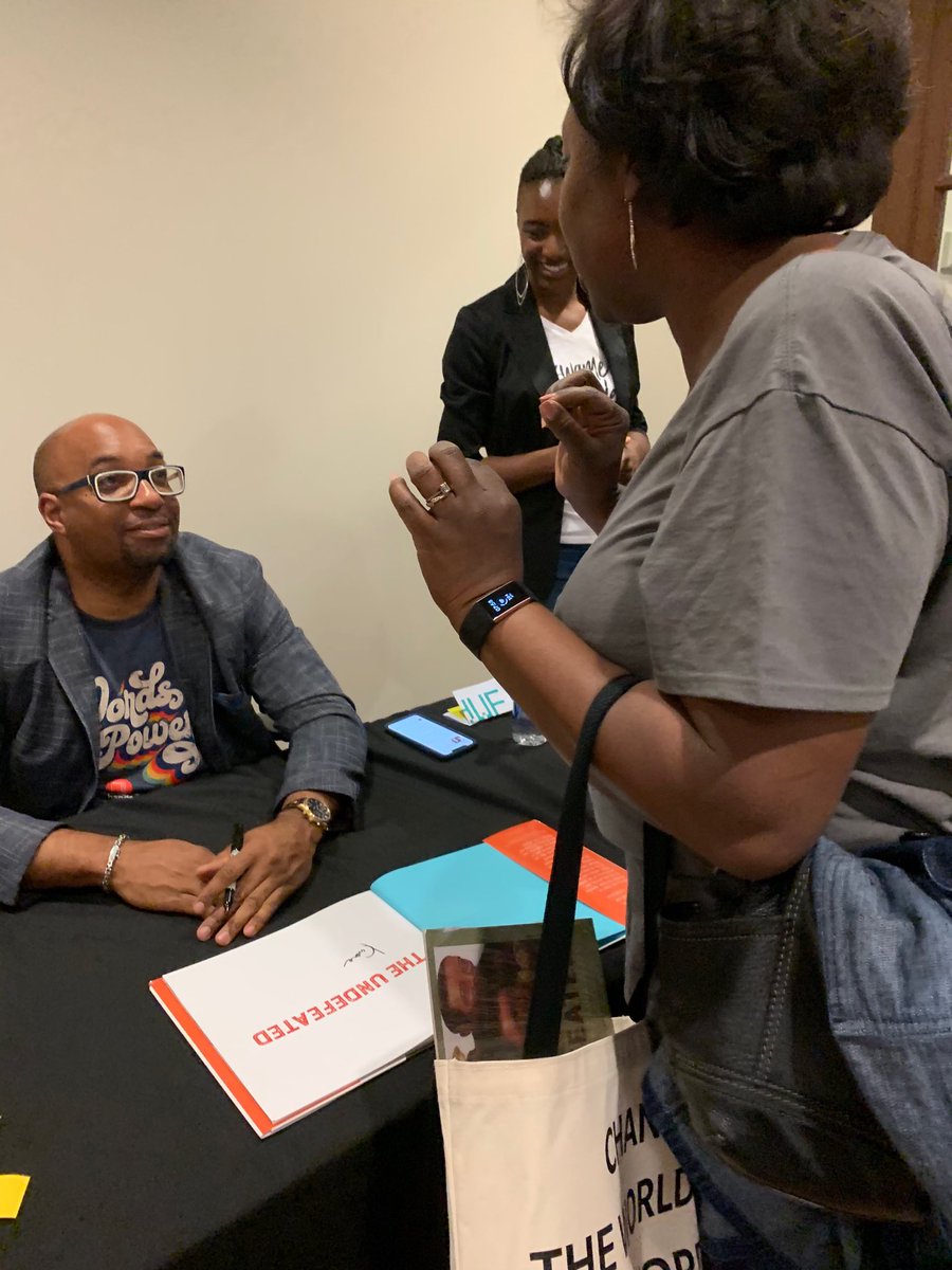ValrianJ's tweet photo. ⁦⁦@kwamealexander⁩ 
Thanks for visiting Nashville! You are an inspirational author and we love you dearly. My 11 year old was excited to get Booked after reading the Crossover. I will be reading The Undefeated to my class tomorrow. #Grateful https://t.co/BYqWzCcXpp