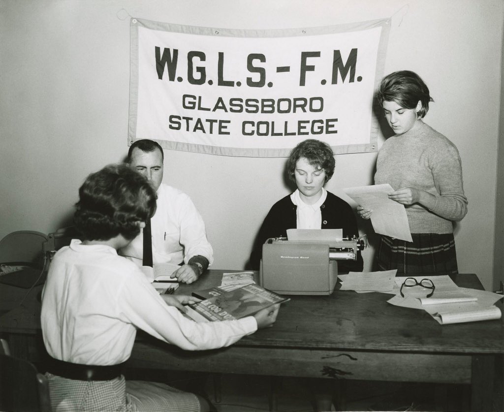 RowanRadio's tweet photo. DID YOU KNOW: Rowan Radio (formerly known as Glassboro State Radio) went on the air for the first time in April of 1966. This month marks 55 years since we’ve been on the air! April 9th, 1964 to be exact!
#RowanRadio #WGLS https://t.co/Lplq9Fyb3S