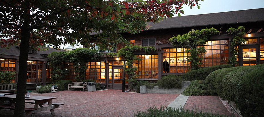 Berkeley Journalism (@ucbsoj) on Twitter photo 🎥 📺 📻 Our quarterly Dean's Letter, highlighting work by students/alums/faculty out now: journalism.berkeley.edu/april-2019-dea…. #proud <a href="/UCBerkeley/">UC Berkeley</a> 🎥 📺 📻 Our quarterly Dean's Letter, highlighting work by students/alums/faculty out now: journalism.berkeley.edu/april-2019-dea…. #proud <a href="/UCBerkeley/">UC Berkeley</a>