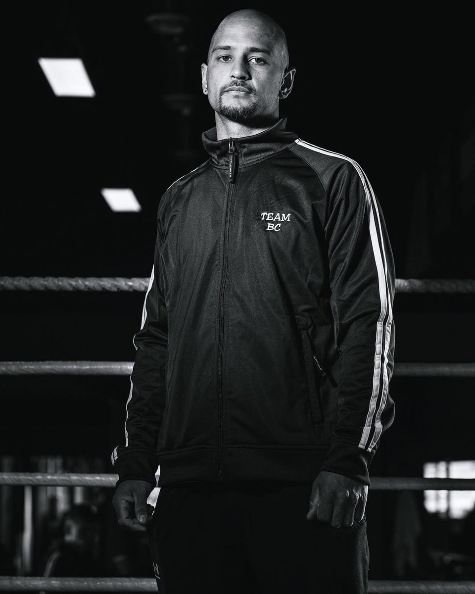 Boxing_BC's tweet photo. Meet the rest of the #SCCTeamBC2019 who will #GetInTheRing to duke it out during the @SuperChannel Championships this week at @BearMountain
Meet MARCUS DAVIES of the #SunshineCoastBoxingClub: https://t.co/3nGFxlB5ie
#ExploreVictoria #BoxingBC #BoxingCanada https://t.co/BGDDrjSSJS