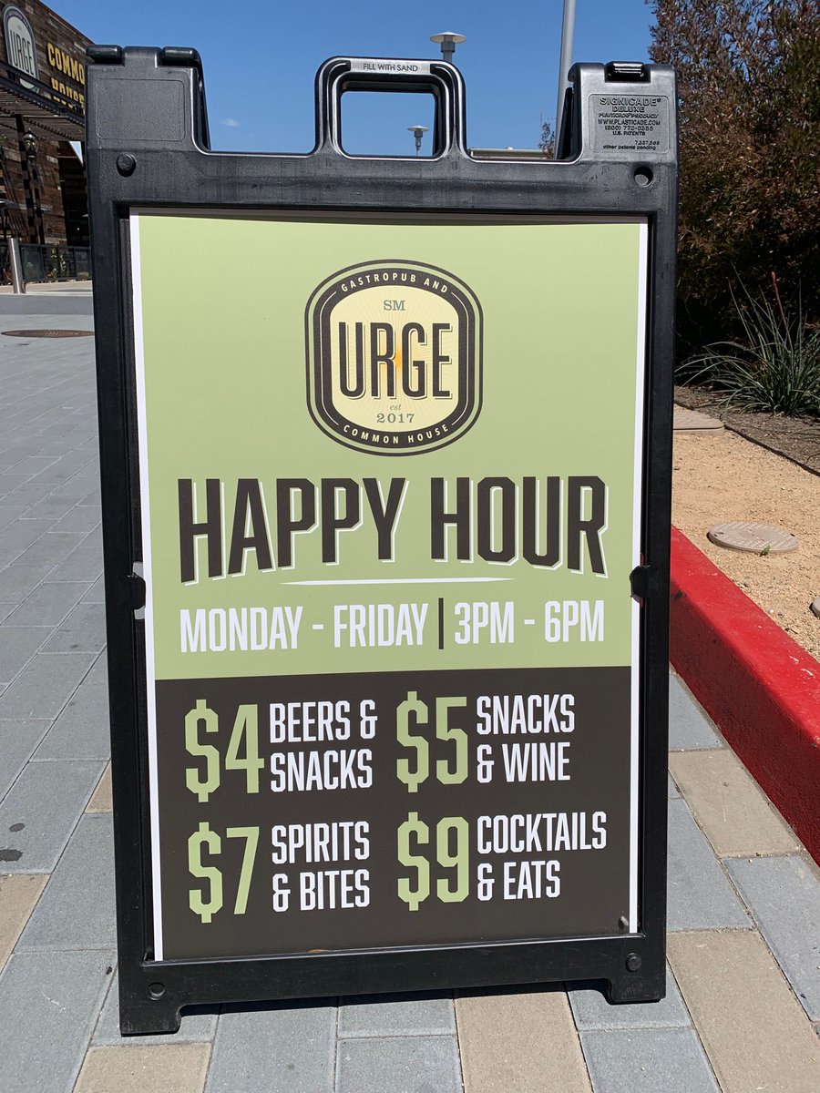 araseli604's tweet photo. When Urge is so close yet so far! 🤔🙌🏽😩 #happyhour https://t.co/hG9aqt3eHI