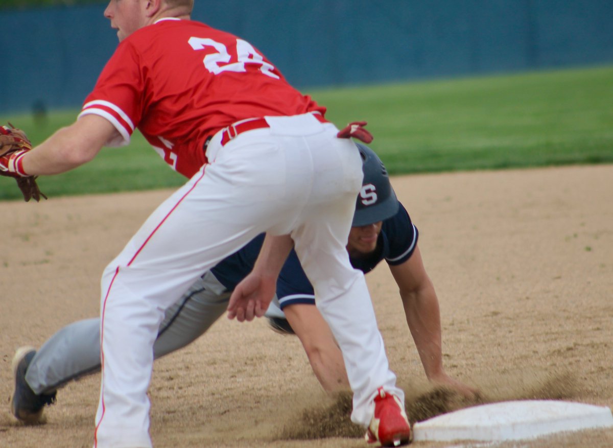 DepthChartWC's tweet image. Now on Depth Chart website (depthchartwc.com): Game recap and boxscore from Parkersburg South's 8-3 win over Parkersburg

Also tonight: "Gamer Award" recognized from Parkersburg South-Parkersburg high school baseball game