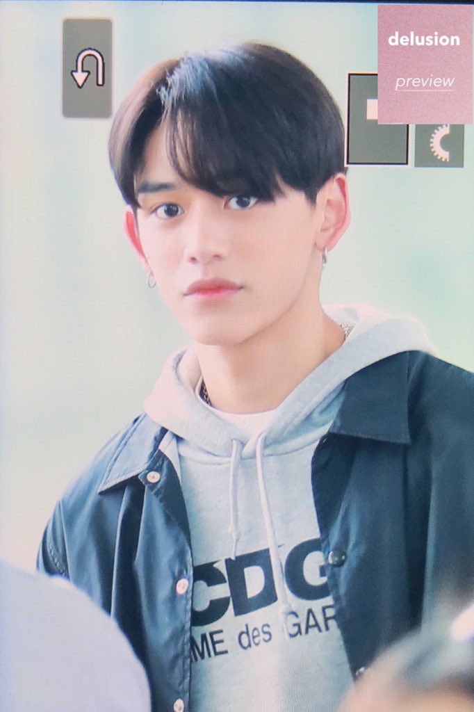 DelusionLucas's tweet photo. #LUCAS #루카스 #黄旭熙 #WayV #威神V

190423

ICN preview https://t.co/kJ7hU4eNn0