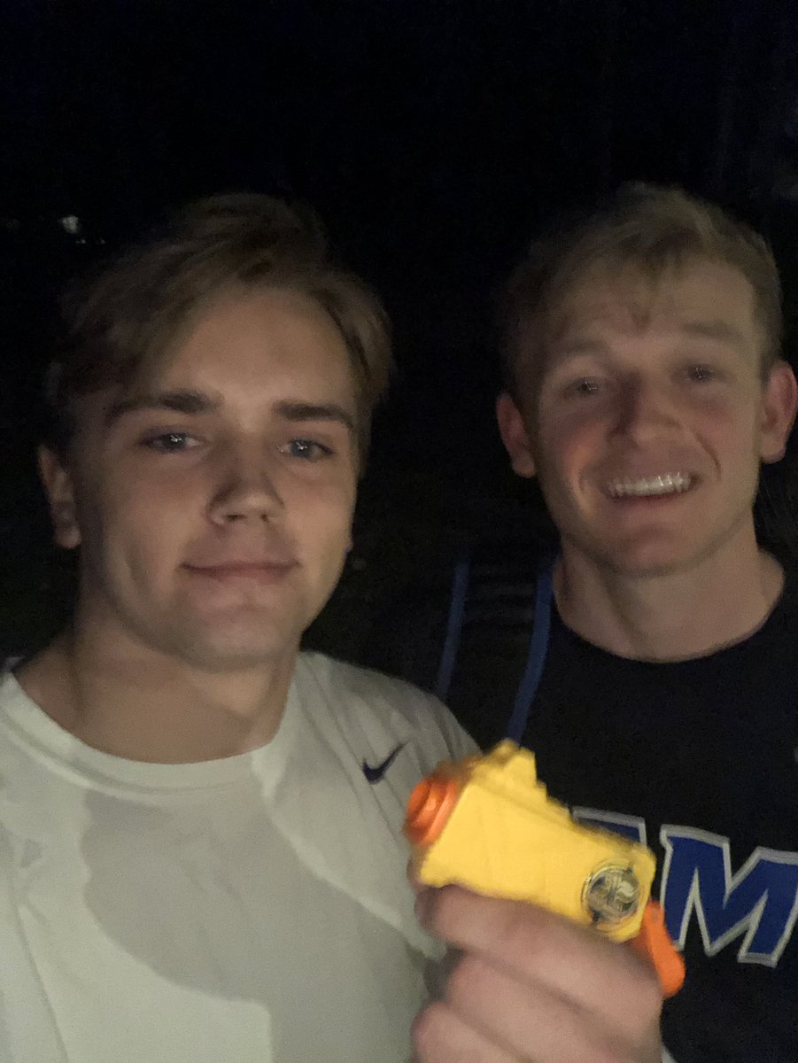 TeamWea's tweet photo. Team WEA kills Tor Senske of shitted and darted @TonkaAssassins https://t.co/gdxlxd0rZJ