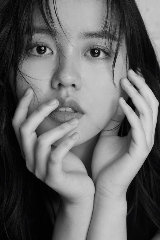 hellokimsohyun's tweet image. 2019 프로필 B컷 📷