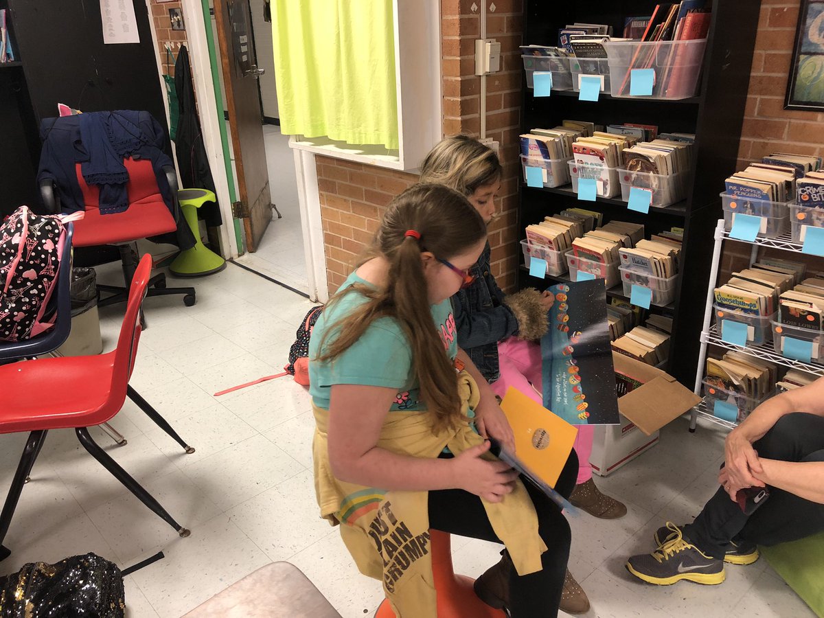 MrsEdkind's tweet photo. LWL practicing reading skills on peers in anticipation of visiting classrooms to share books and the love of reading with younger students. These girls have skills! #betheone #IAmLamar #IAmWfisd #LikeALeader @LamarElementary @MindyTedford @knichols_karen @LE4GoodThings https://t.co/rjKcbOKz7a