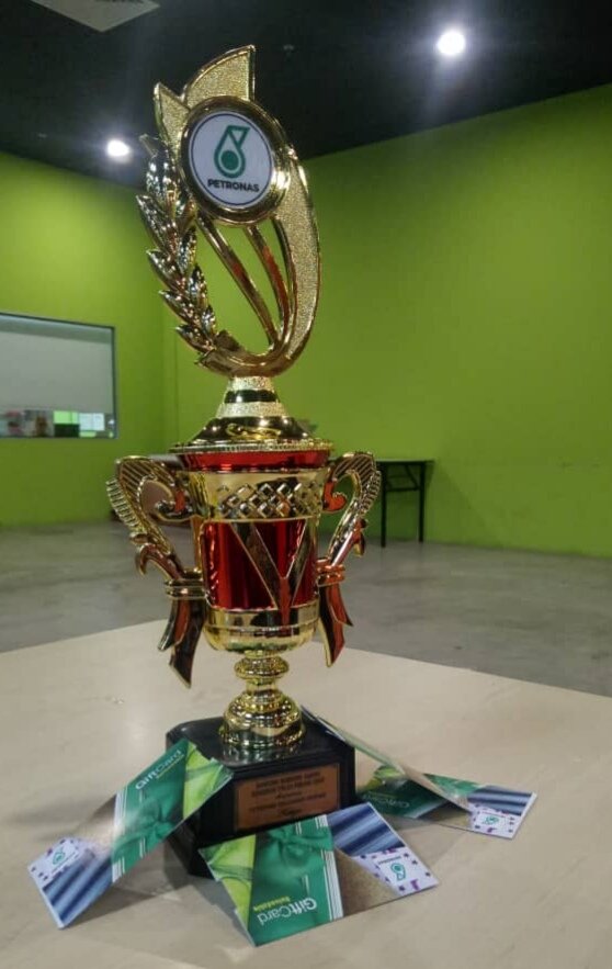 RT imigresenmy: RT ImigresenP: Tahniah kepada Pasukan Bowling JIMPP di atas kejayaan memperoleh tempat KETIGA dalam Pertandingan Bowling anjuran Petronas. 

facebook.com/16153957653863…