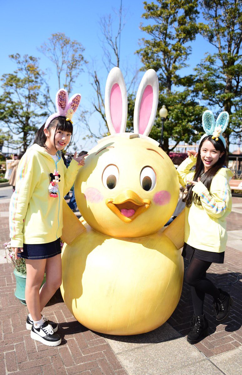 読売中高生新聞 En Twitter 読売中高生新聞4月26日号の ウラ撮り は 東京ディズニーリゾートの ディズニー イースター を大特集 東京ディズニーシーの新キャラクター うさピヨ とは モデルの 向坪希連 さん 村山優香 さんが見どころを案内します
