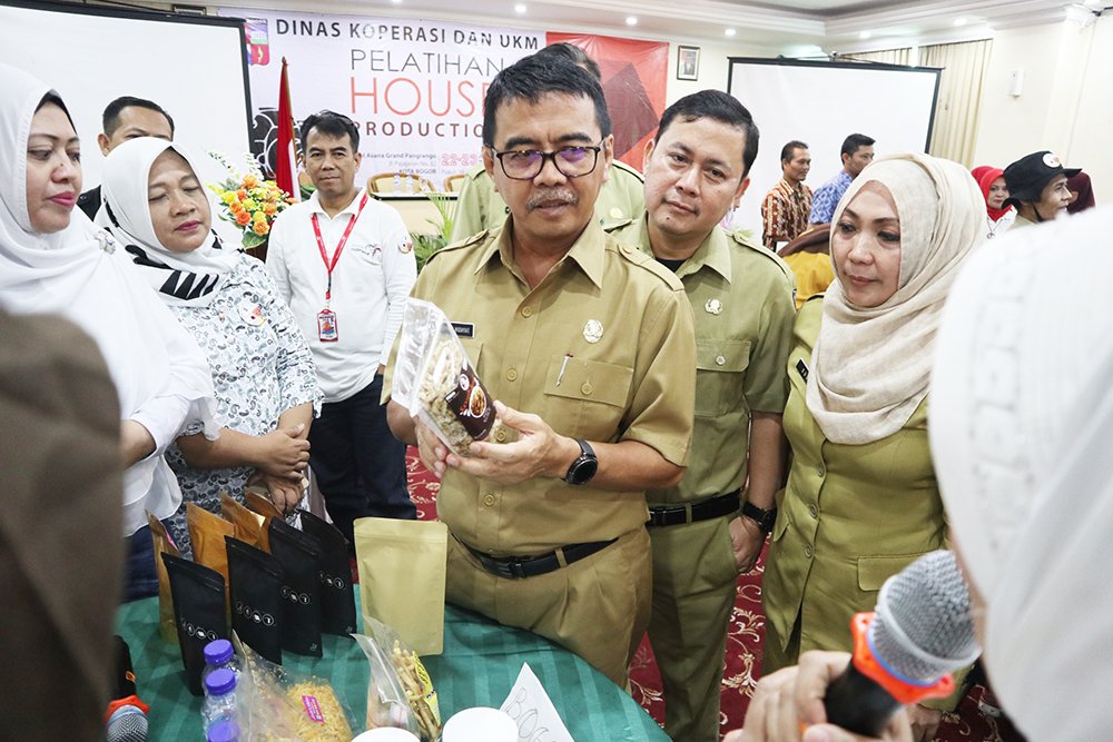 #Pemkot Pelatihan House Production Diikuti 75 Pelaku UMKM di Kota Bogor is.gd/BFZTi8

#PemkotBogor #WeLoveBogor #BogohKaBogor