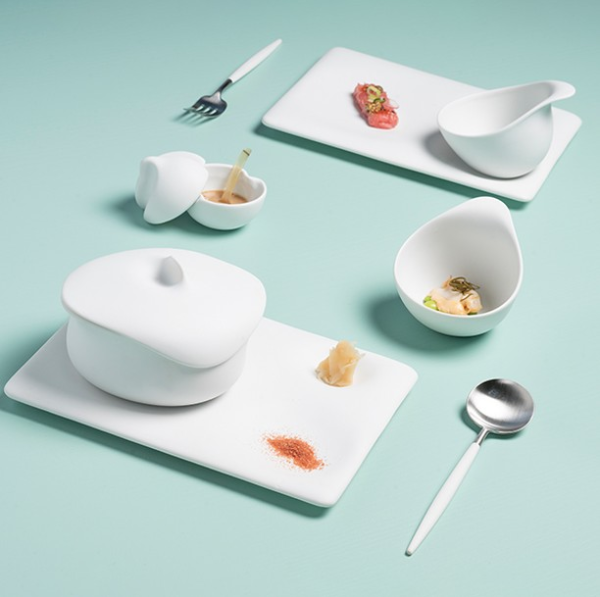 cchefsupplies's tweet photo. Lets brighten up Wednesday with the new The Tablet Range by @CookplayCuisine
https://t.co/jxOuFCY7F2
For more info on The Tablet Range head to https://t.co/yMLFGqM8Hg or call 0808 1001 777
・
・
#Cookplay #TheTabletRange #tabletop #tableware #dinnerware #design #CCS https://t.co/fcghnCns2P