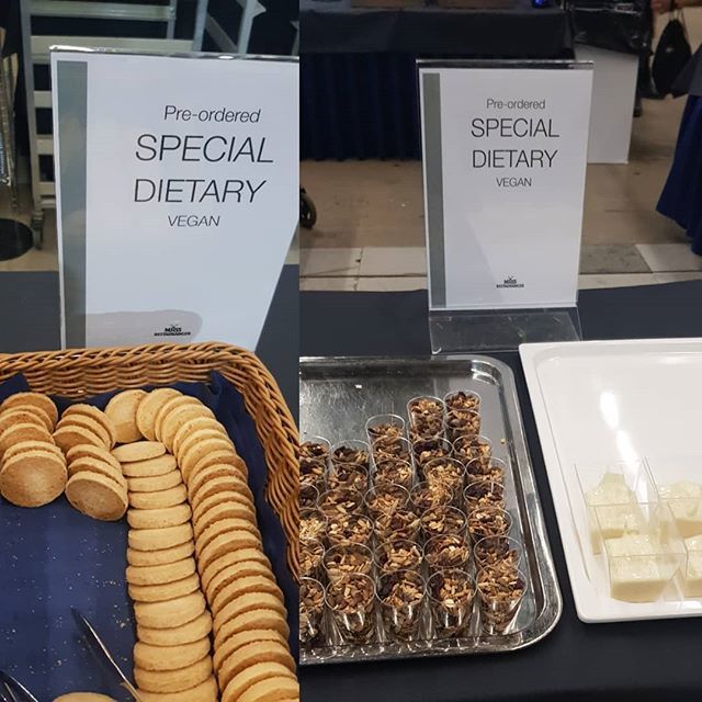 Veganispherecom's tweet photo. The #vegan breakfast options @Microsoft Ignite in #stockholm! There were other options too but they got snapped up fast. There must be loads of #svenskaveganer here 😁

#msignitethetour #veganfortheanimals #govegan #crueltyfree #dairyfree #meatfree #v… https://t.co/WgjDfTM7SC https://t.co/Jz1EZ76TC9