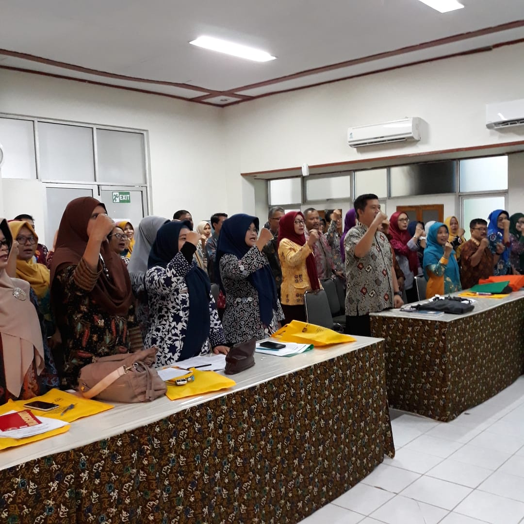 SahabatRSMY's tweet photo. Audit mutu melalui Self Assesment SNARS edisi I. @mediacenterBKL https://t.co/Kz81EycdHU