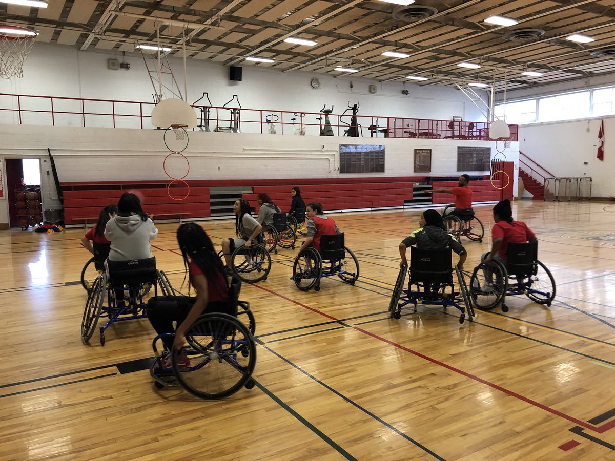 hmrunner's tweet photo. @jarvistdsb @JCIathletics @ONPARANETWORK @HPE_TDSB #Disabilityawareness #sportchair #shirkaisawesome #learningSpace #PPL1O @teachersmatter #appreciation A fantastic learning opportunity with @ONPARANETWORK and our students using sport chairs. So thankful for this opportunity. https://t.co/gH0kLDqCw8