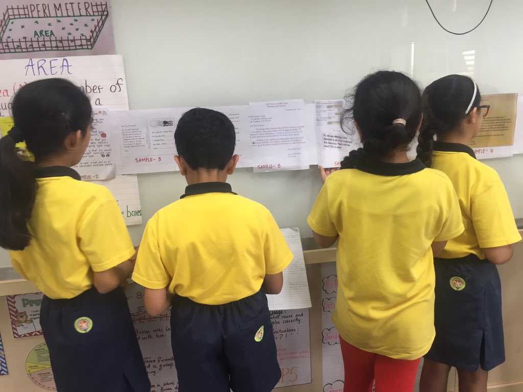 malvikabalchan1's tweet photo. P#UOILiteracyIntegration #FunctionalWritingFormsofCommunication Identifying purpose , audience and text features in text samples  @vimi_santos @veenadsilva @ois_primary https://t.co/MQvaS1XGy8