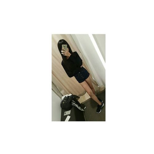 FittingRoomPic's tweet photo. #fittingroomselfie 🙈 by @kuan_ting031027 https://t.co/AAwILXTLA5 https://t.co/odIXB898YO