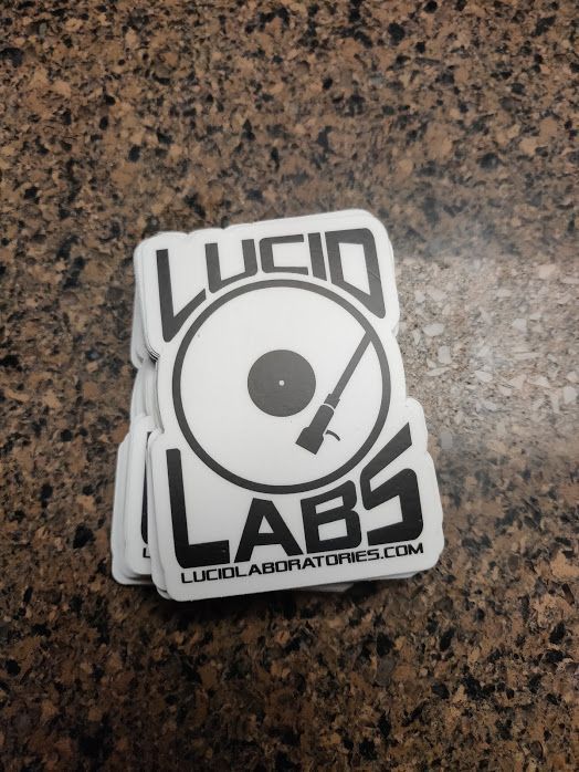 LucidLabz's tweet image. Right now, order an amp, get a sticker free in your order.  buff.ly/1RYvazu #headphones #audiophile