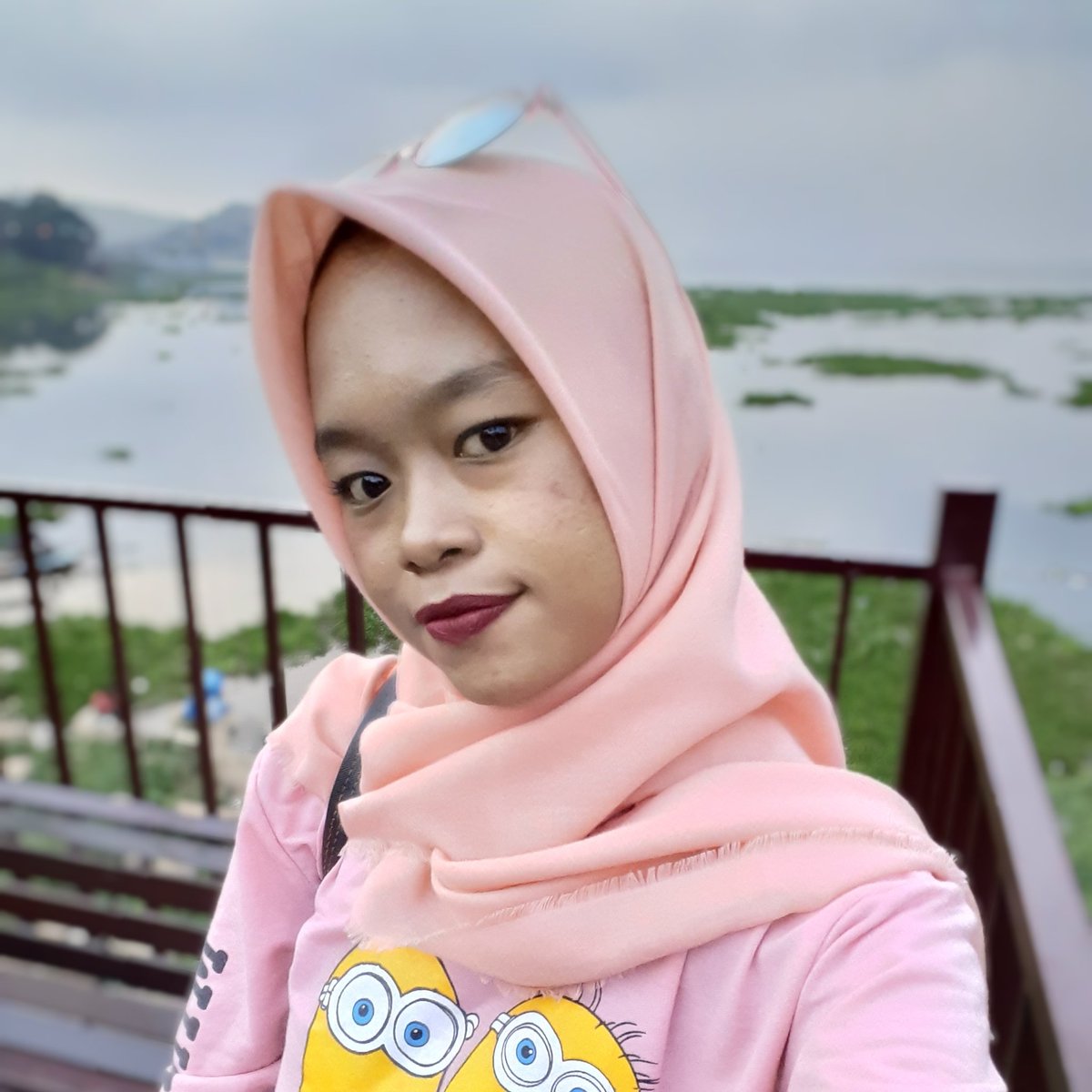 sithin1933's tweet photo. #FotoProfilBaru https://t.co/Hze4GPmpq1