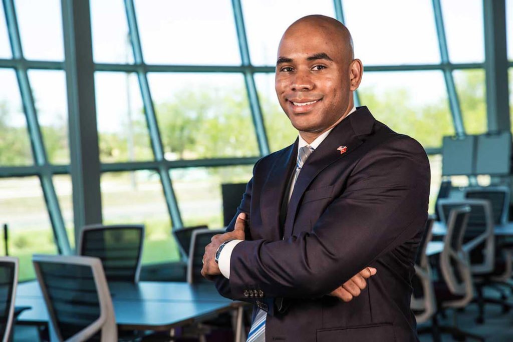 daytonatimes's tweet photo. ERAU alum wins major National Science ... https://t.co/Tm5jZHHxIJ

Technology entrepreneur and #EmbryRiddleAeronauticalUniversity (#ERAU) alumnus #ReamonnSoto has secured a $743,200 #NationalScienceFoundation (#NSF) award for his company, #SensatekPropulsionTechnology. https://t.co/ejYSSwtQNg