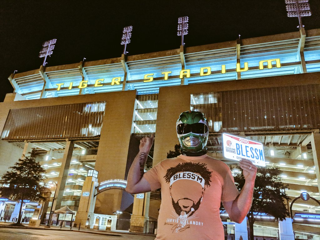 BrownzPowerRNGR's tweet photo. @God_Son80 come check the @cityofdayton #NFL100 celebration out?! Yours truly rocks #BLESSM every week in the @greaterdaytonff and every day in the #BLESSMmobile.......how about @obj and @bakermayfield come check it out too!!?? @GVartwork #HereWeGeauxBrownies #ThisIsDAYTON https://t.co/vUv4W247oA