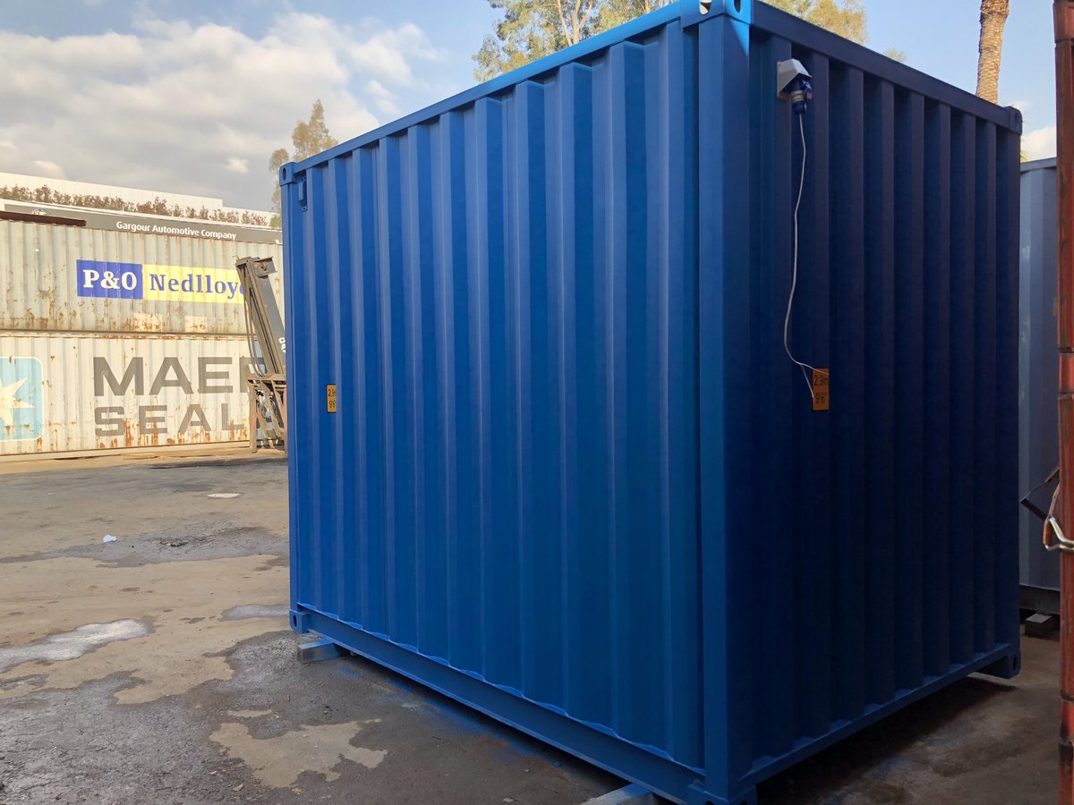 ContainerzLB's tweet photo. 3.5m Container storage units now available in stock ! #containers #Beirut #Lebanon https://t.co/fPKxOFbQvc