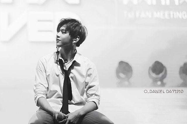 dreamy3025's tweet photo. #강다니엘 #kangdaniel 
#StandByDaniel
다니엘 다 잘 될꺼야!
힘내!💕 https://t.co/xzmzxfmAUo