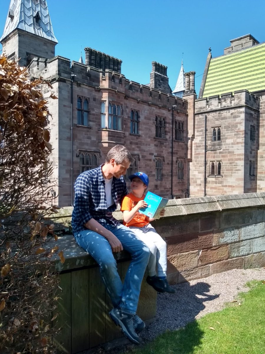 jenniferprsn's tweet photo. Last holiday tweet @sthelenspri Just before we returned home Isaac from y1 popped to see where his dad went to school #alton #menreading #menwhoread #familytime #castle https://t.co/ENjM1rfjg4