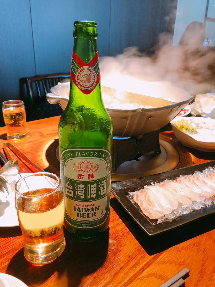 cshiori1029's tweet photo. 台湾のお鍋のクオリティはとても良かった🍲
.
#台湾 #高雄 #高雄市 #無老鍋 #お鍋 #グルメ #おすすめ #旅行 #観光 #平成最後の旅行 #taiwan #kaohsiung #wulao #hotpot #gourmet #foodie #travel #sightseeing https://t.co/vmFkFqx95K